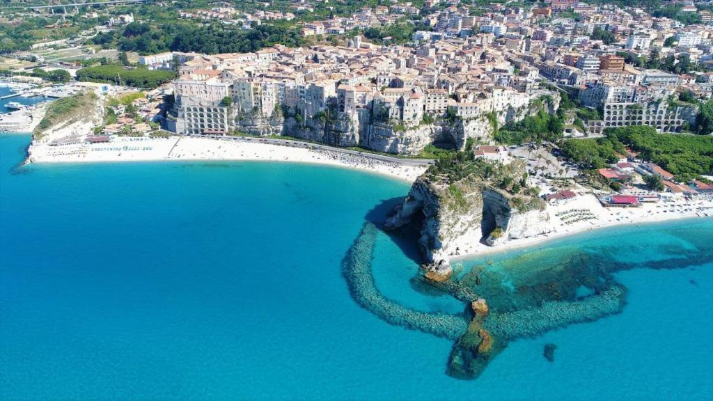 Santa Venere Apartments "Parcheggio Privato" Ricarica Auto Elettriche Tropea Eksteriør bilde