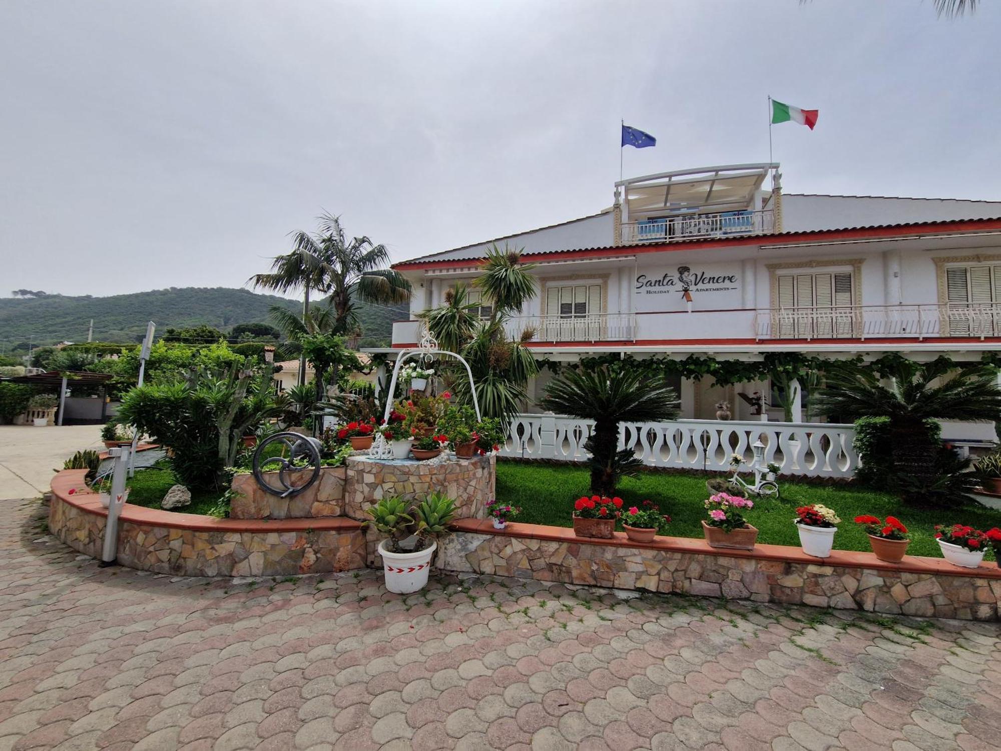 Santa Venere Apartments "Parcheggio Privato" Ricarica Auto Elettriche Tropea Eksteriør bilde