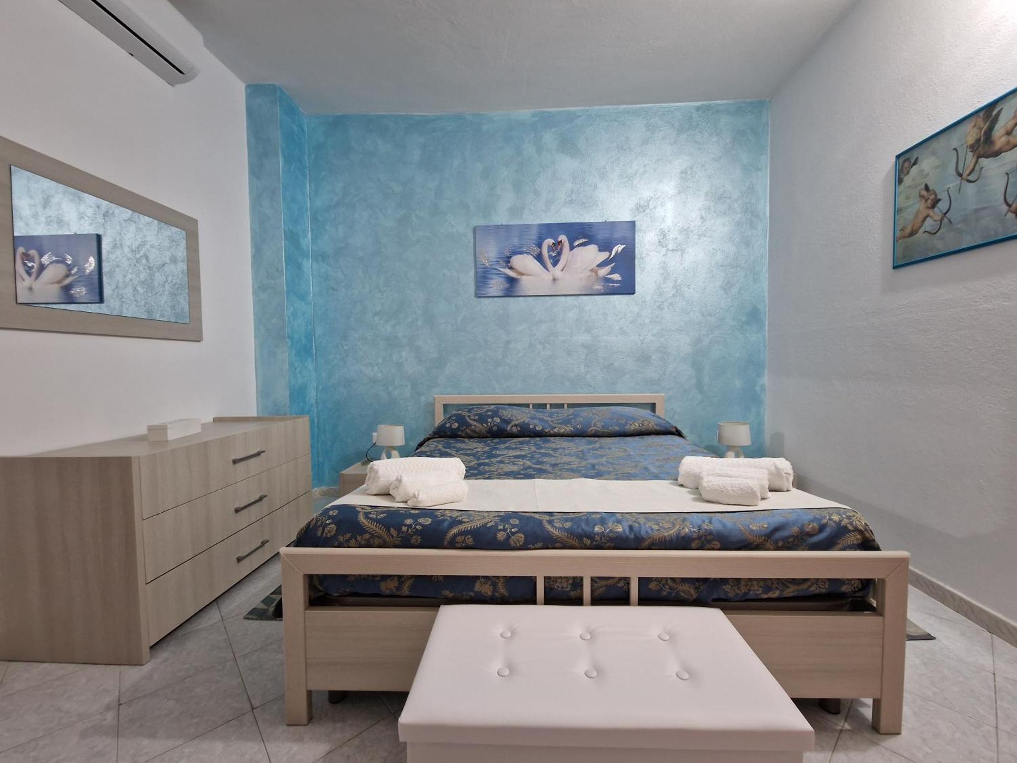 Santa Venere Apartments "Parcheggio Privato" Ricarica Auto Elettriche Tropea Rom bilde